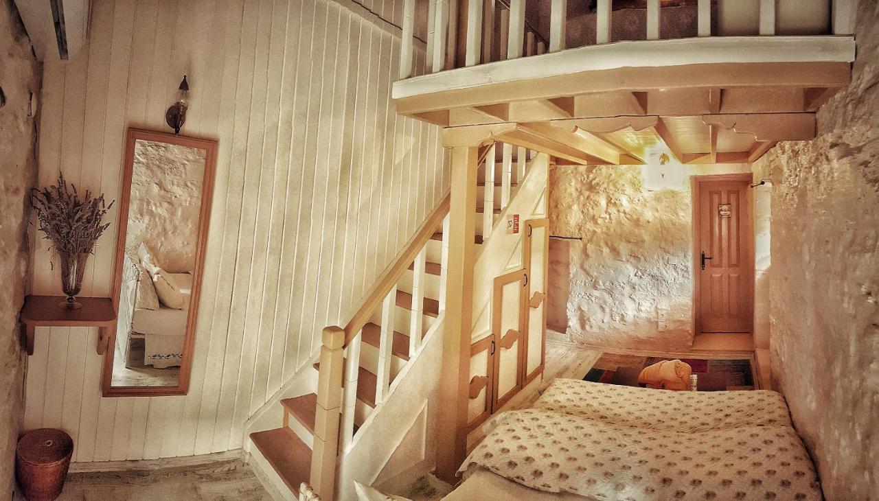 Lilyum Alacati - Tas Ev Экстерьер фото
