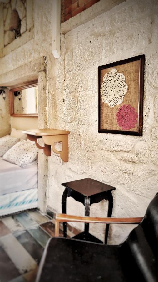 Lilyum Alacati - Tas Ev Экстерьер фото