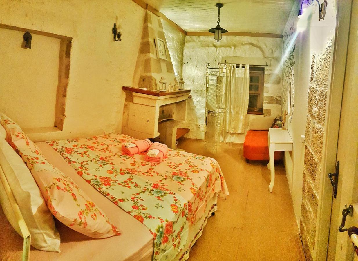 Lilyum Alacati - Tas Ev Экстерьер фото