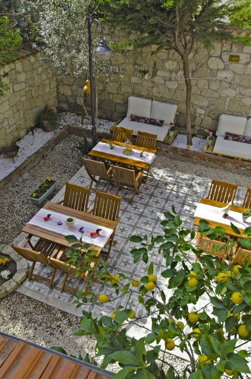 Lilyum Alacati - Tas Ev Экстерьер фото