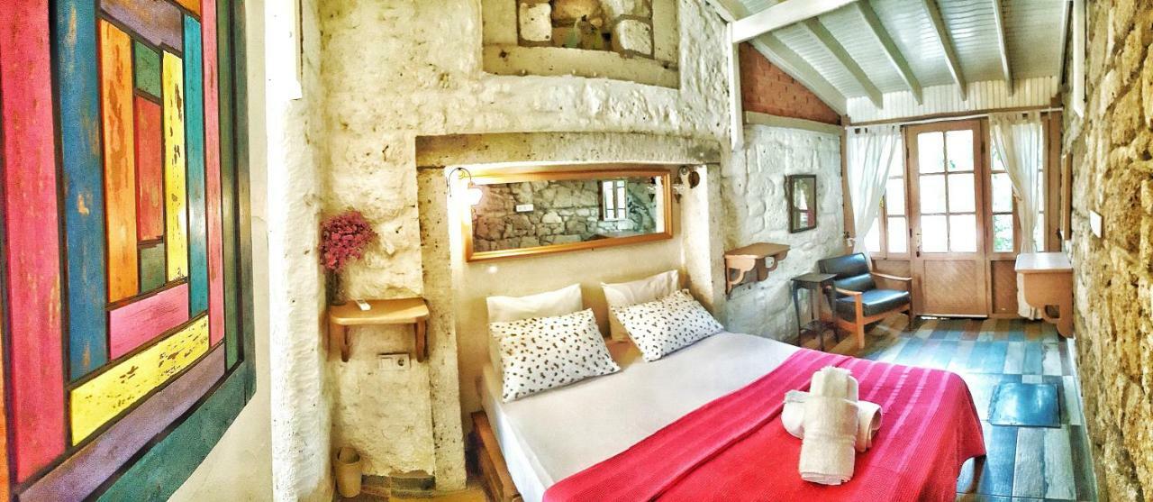 Lilyum Alacati - Tas Ev Экстерьер фото